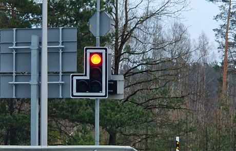 Sarkanās gaismas luksofora signāls